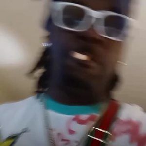 Meet your Posher, Tj